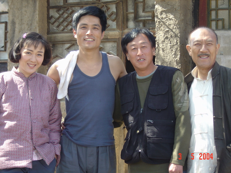 趟過(guò)女人河的男人，演員陣容與勵(lì)志之作喚醒內(nèi)心力量。