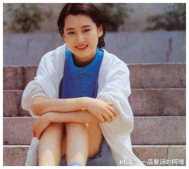 重磅推出，演員楊青科技新品，引領(lǐng)未來(lái)生活新潮流！