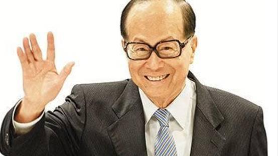 李嘉誠最新動態(tài)，商業(yè)巨頭步伐不停歇