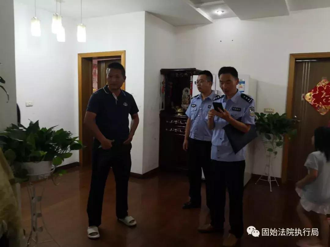 固始最新別墅房源出售，小巷深處的獨特風景與驚喜小店一覽