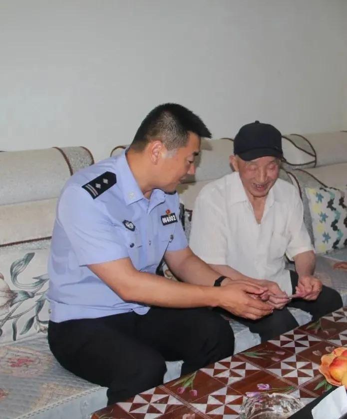 警察職務(wù)套改最新動態(tài)，政策更新與解讀