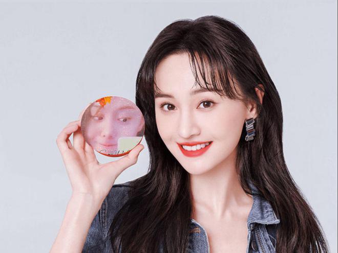 鄭爽2025最新動(dòng)態(tài)，蛻變之路，自信照亮未來(lái)成就展望