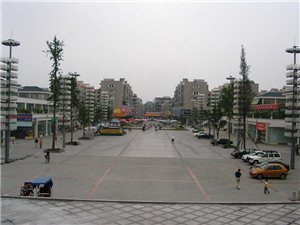 彭山貼吧最新動(dòng)態(tài)，科技新浪潮引領(lǐng)智能產(chǎn)品重磅登場(chǎng)！