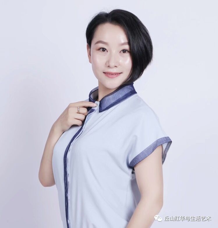 王佳最新動(dòng)態(tài)，探索前沿，展現(xiàn)時(shí)代新星風(fēng)采